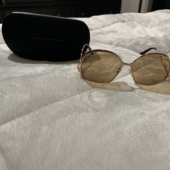 Balenciaga Rose Gold Sunglasses - Picture 3 of 12